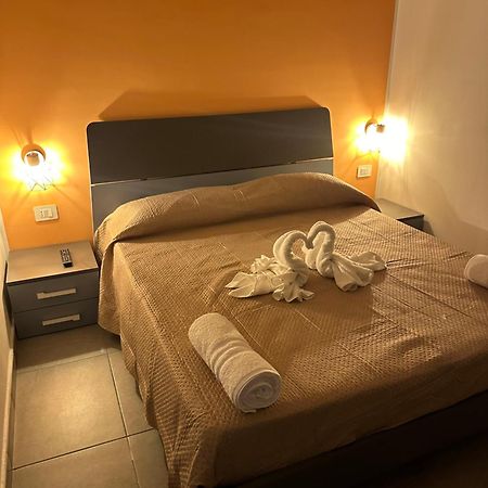 Nathouse Daire Villafranca Tirrena Dış mekan fotoğraf