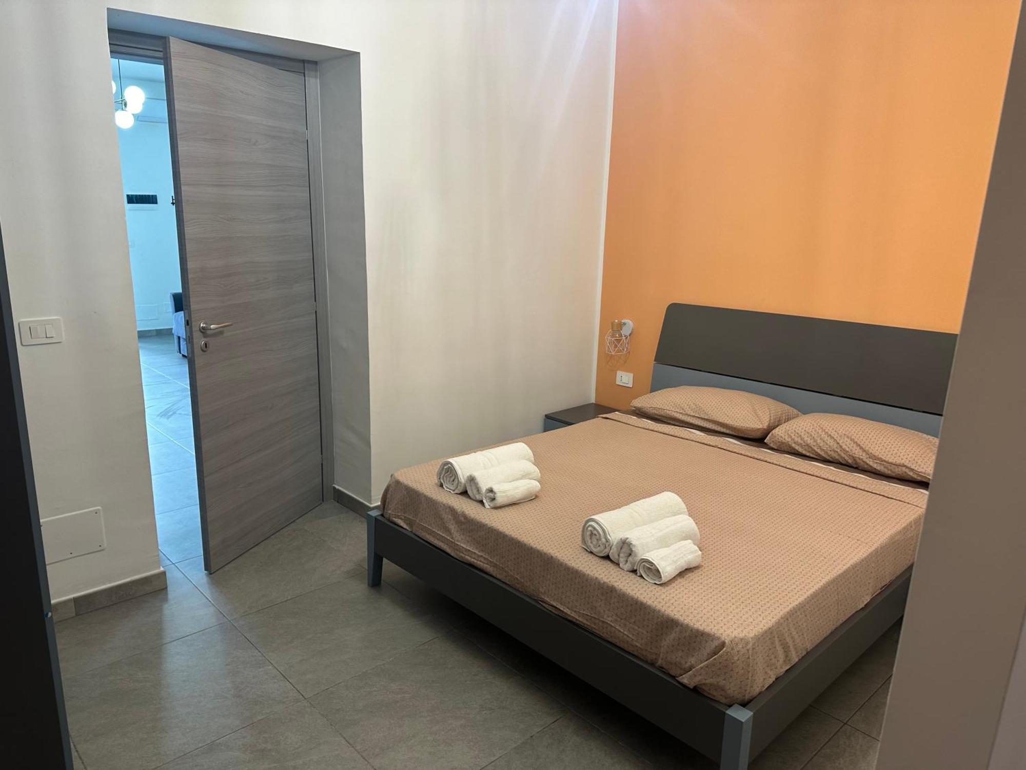 Nathouse Daire Villafranca Tirrena Dış mekan fotoğraf