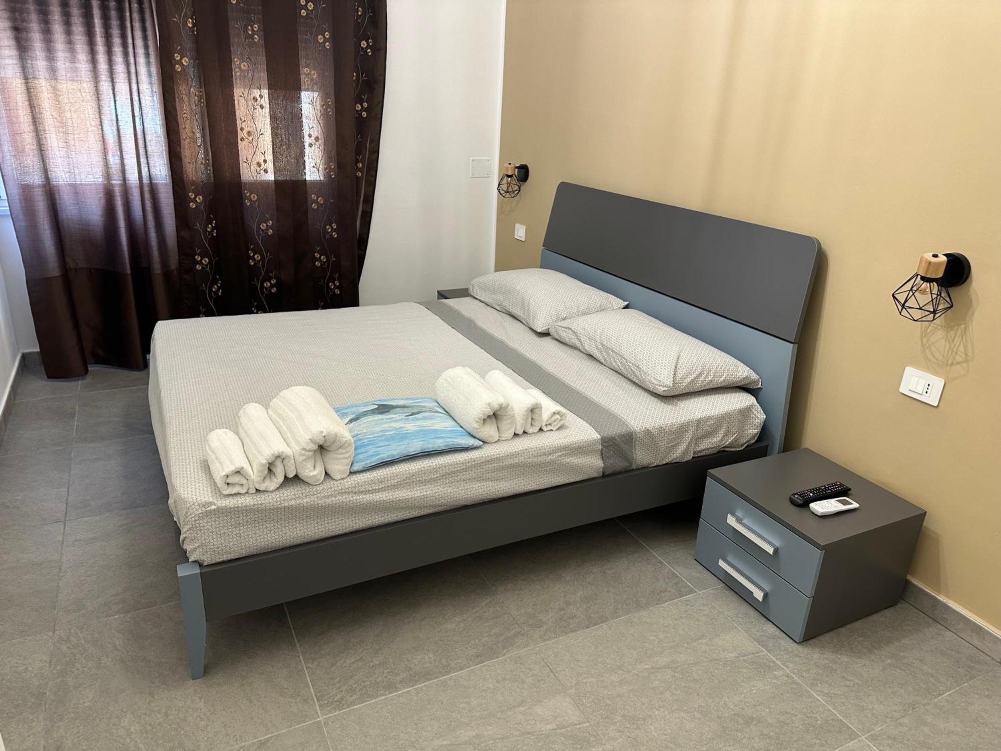 Nathouse Daire Villafranca Tirrena Dış mekan fotoğraf