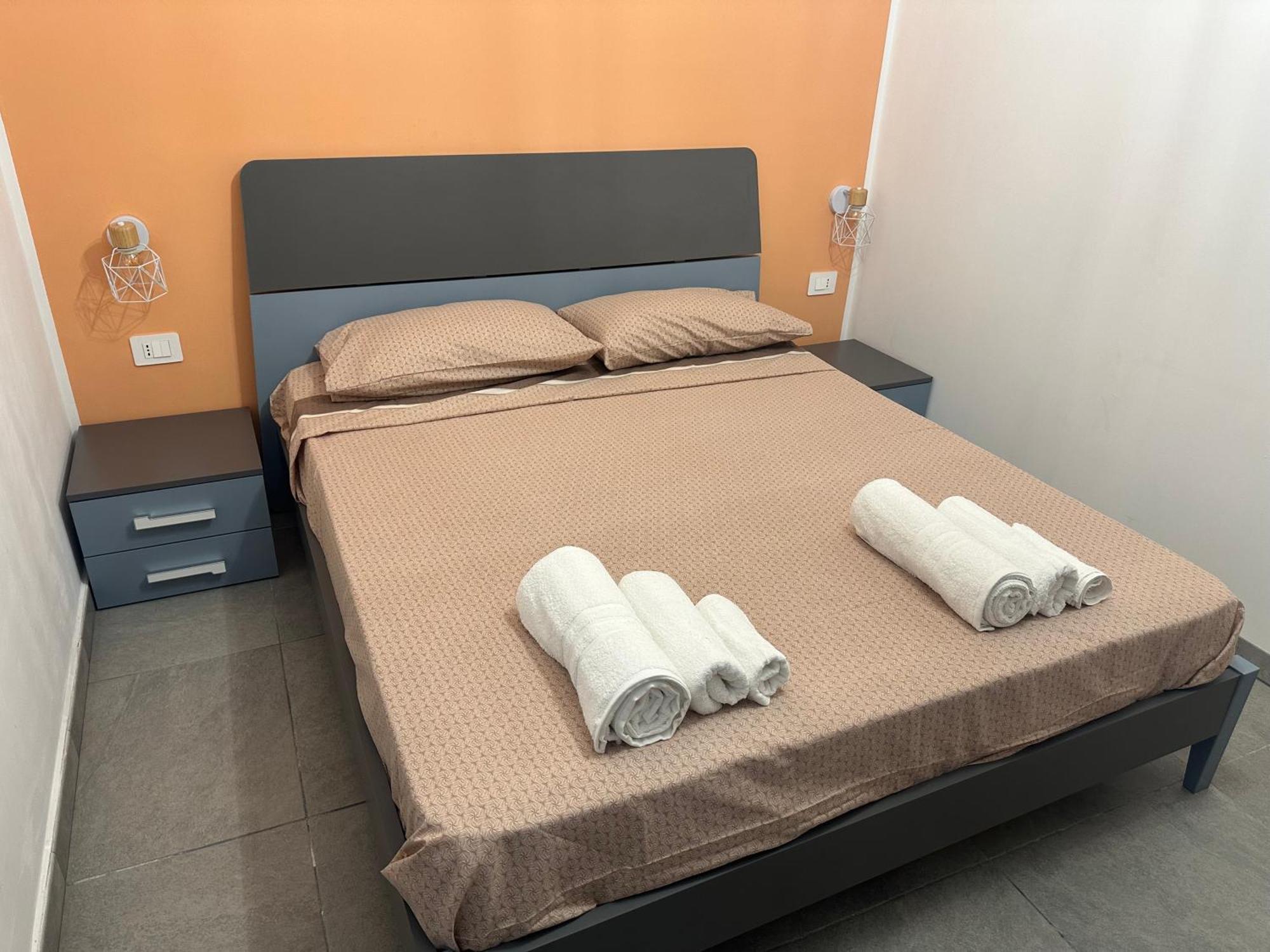Nathouse Daire Villafranca Tirrena Dış mekan fotoğraf