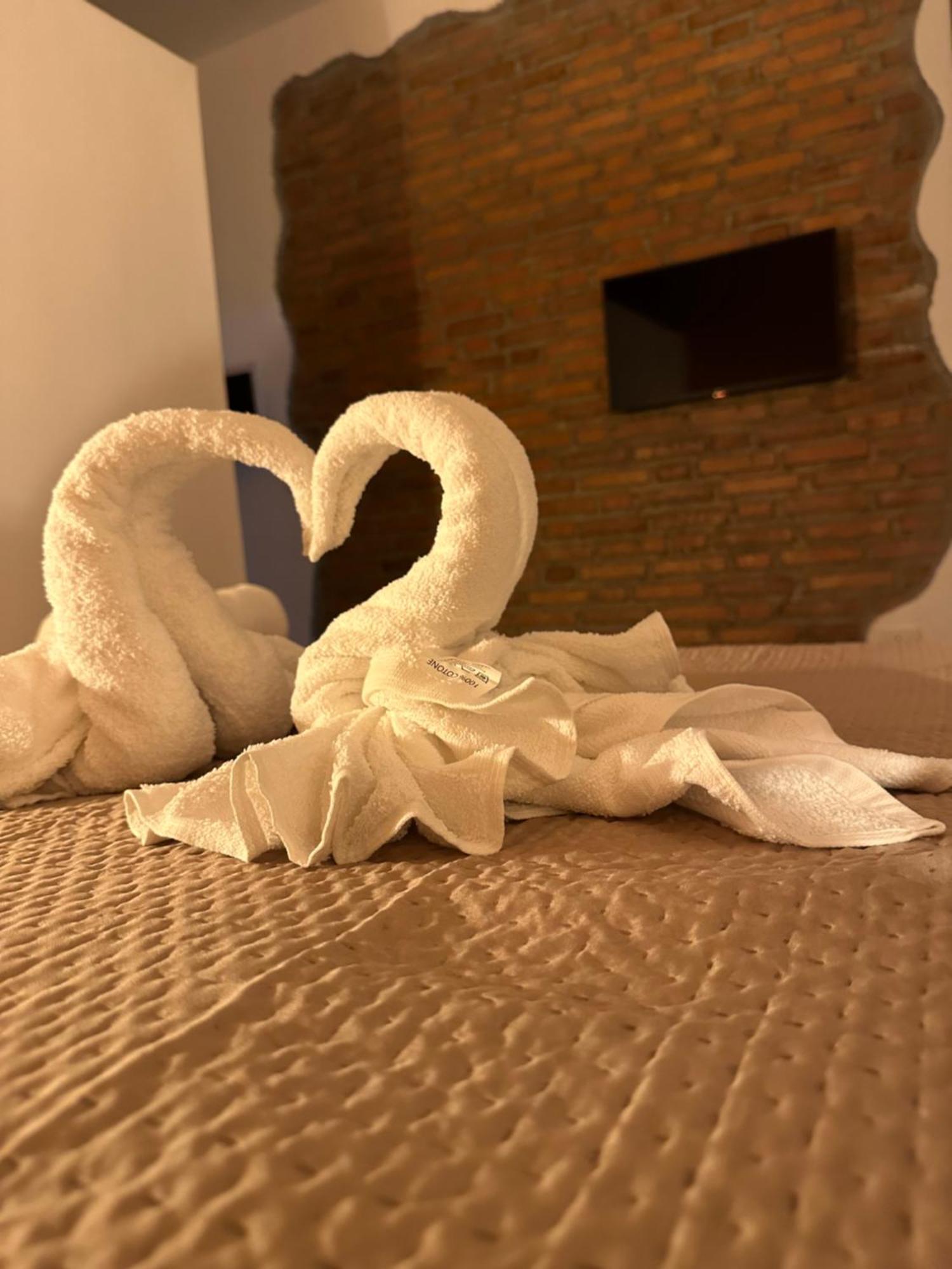Nathouse Daire Villafranca Tirrena Dış mekan fotoğraf