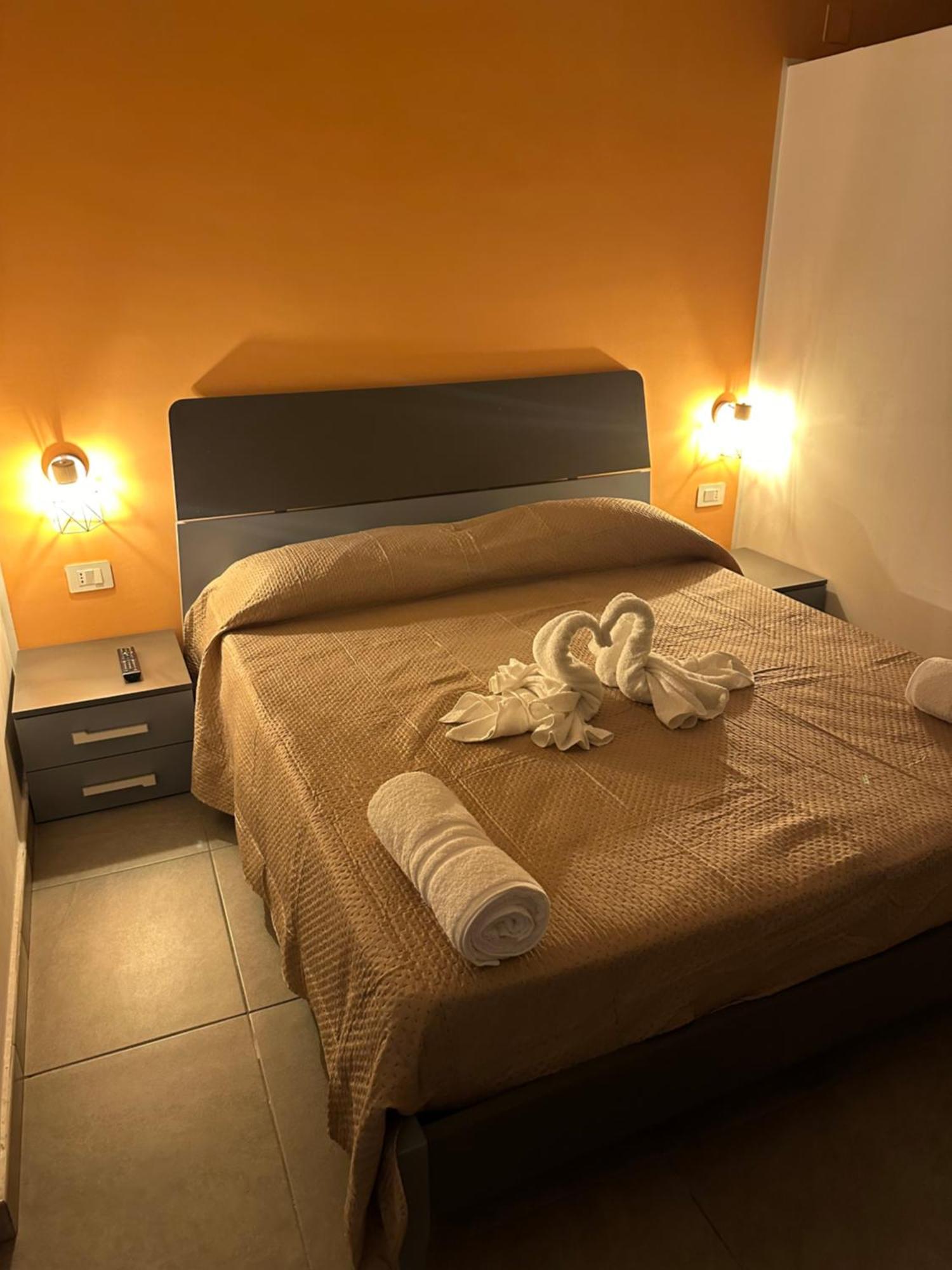 Nathouse Daire Villafranca Tirrena Dış mekan fotoğraf